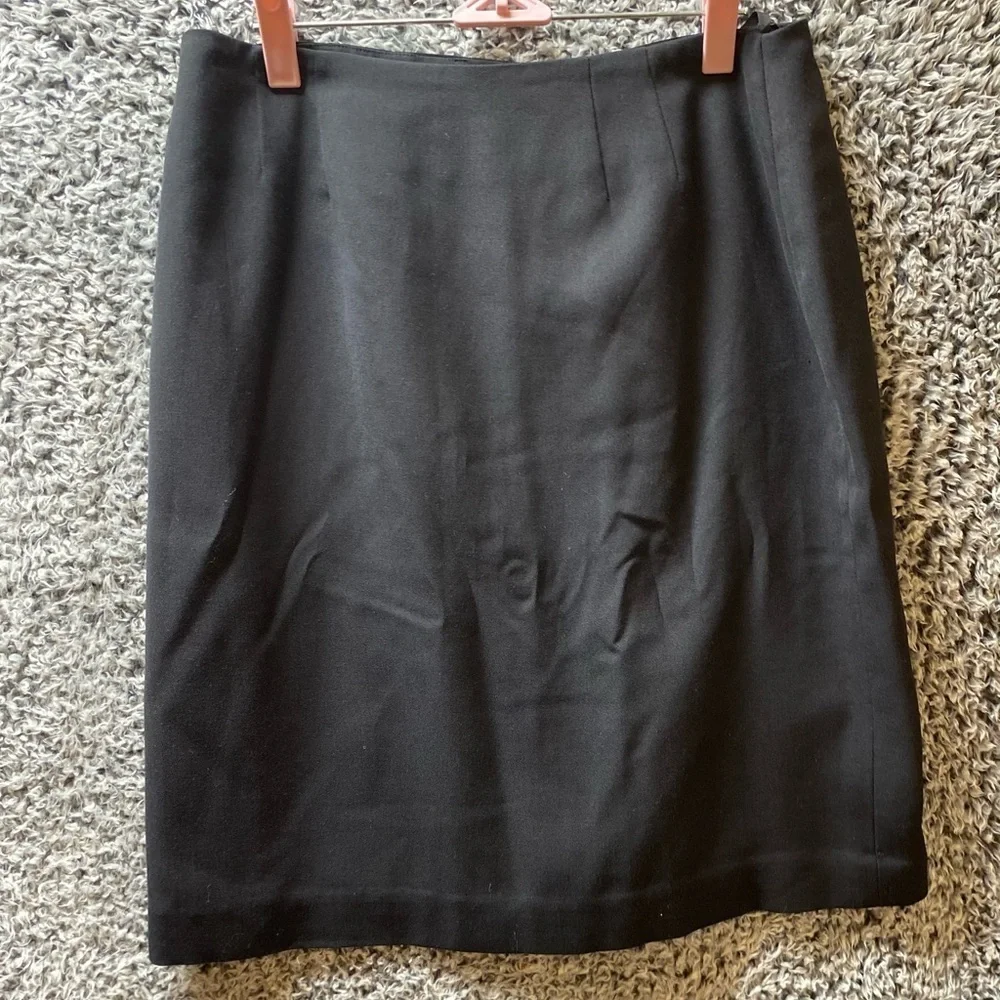 Valerie  Stevens  Women’s Black pencil skirt Size 12 P